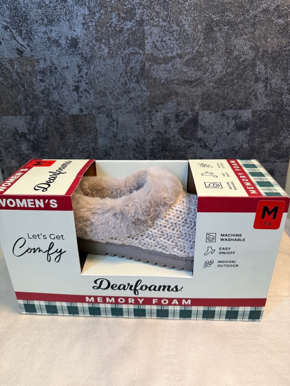dearfoams Women's Plush Knit Slip-On Slippers in Light Gray